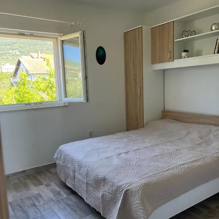 A&i - Split And Trogir View Apartment *