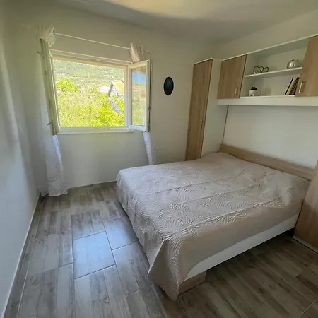 A&i - Split And Trogir View Apartment