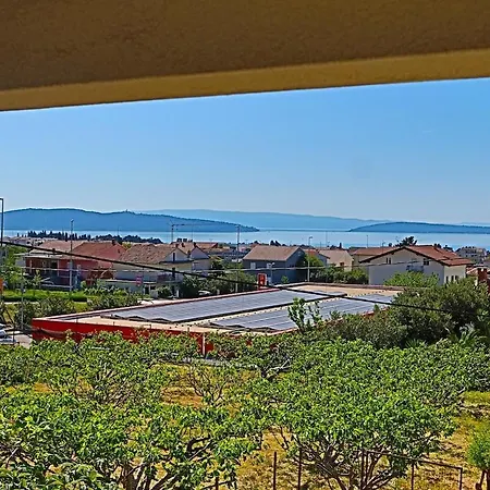 A&i - Split And Trogir View Apartment